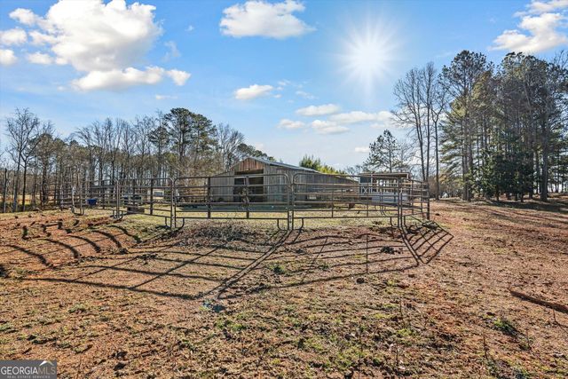 333 Davis Road, Carrollton, GA 30116