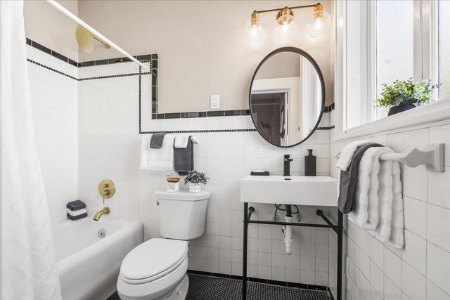 208 N Jackson Street, Quincy, FL 32351