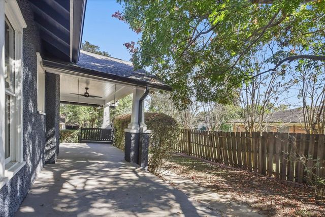 208 N Jackson Street, Quincy, FL 32351