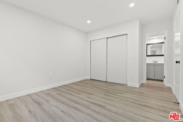 330 E Dryden Street 14, Glendale, CA 91207