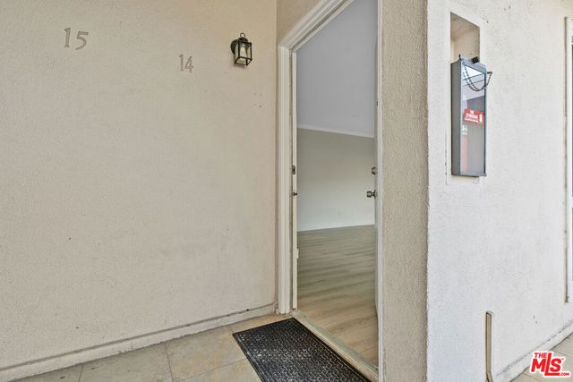 330 E Dryden Street 14, Glendale, CA 91207