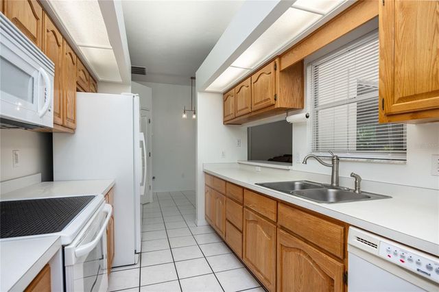 3653 NW 67TH AVENUE, Gainesville, FL 32653
