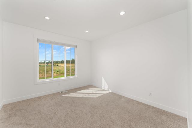 10911 S Sherman Rd, Spokane, WA 99224