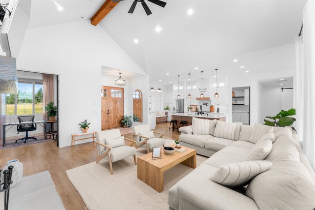 10911 S Sherman Rd, Spokane, WA 99224