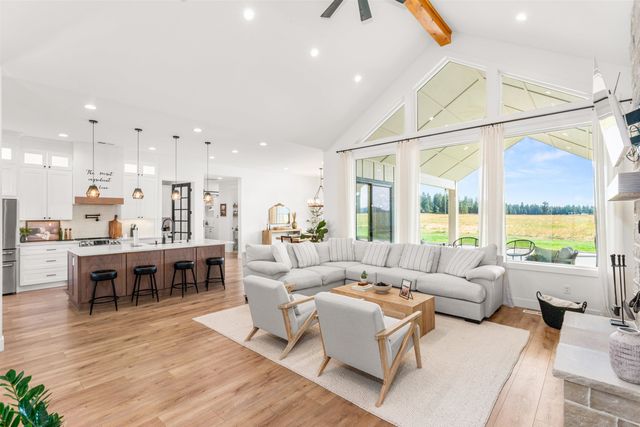 10911 S Sherman Rd, Spokane, WA 99224