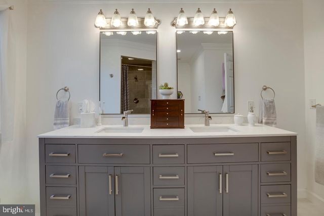 101 SAYLERS CREEK RD, Locust Grove, VA 22508