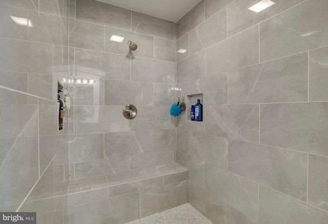 101 SAYLERS CREEK RD, Locust Grove, VA 22508