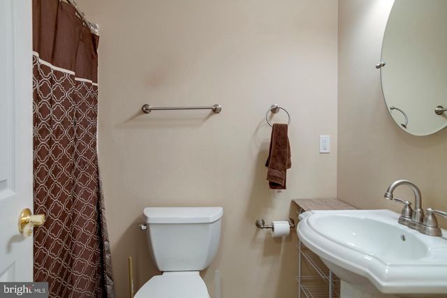 101 SAYLERS CREEK RD, Locust Grove, VA 22508