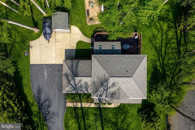 101 SAYLERS CREEK RD, Locust Grove, VA 22508