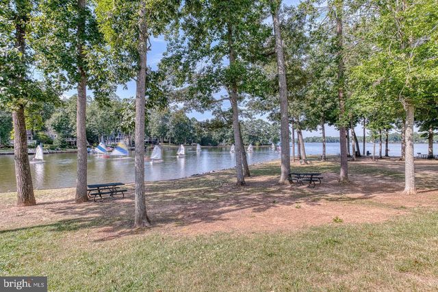 101 SAYLERS CREEK RD, Locust Grove, VA 22508