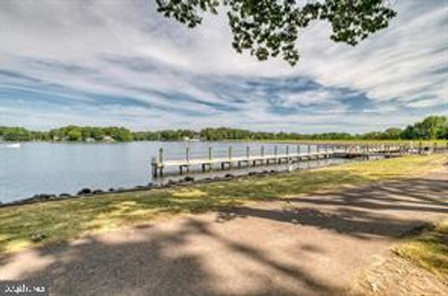 101 SAYLERS CREEK RD, Locust Grove, VA 22508