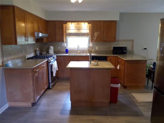 2720 SE 8TH AVENUE, Ocala, FL 34471