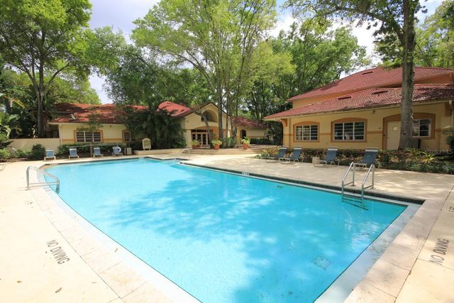 5608 PINNACLE HEIGHTS CIRCLE 307, Tampa, FL 33624