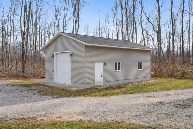 4338 Hallenius Road, Gaylord, MI 49735