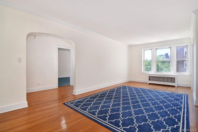 280 Bronxville Road 5W, Bronxville, NY 10708