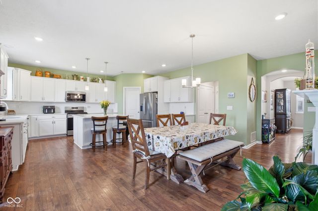 13825 N Honey Creek Drive N, Camby, IN 46113