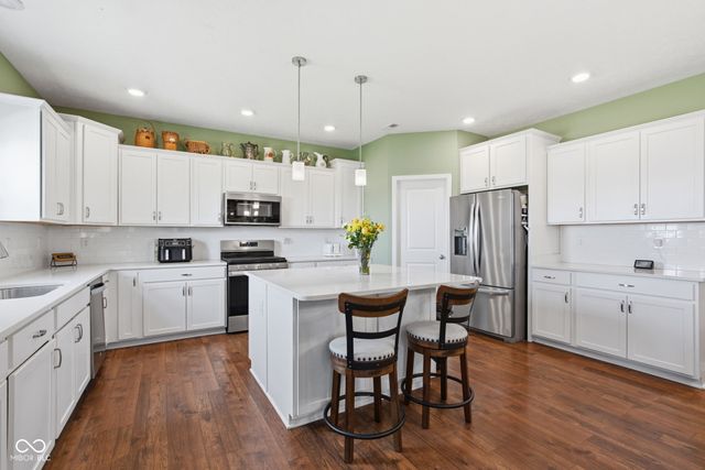 13825 N Honey Creek Drive N, Camby, IN 46113