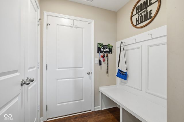 13825 N Honey Creek Drive N, Camby, IN 46113