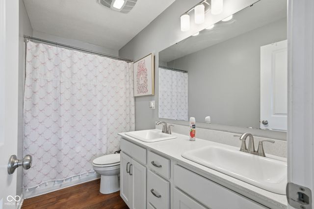 13825 N Honey Creek Drive N, Camby, IN 46113