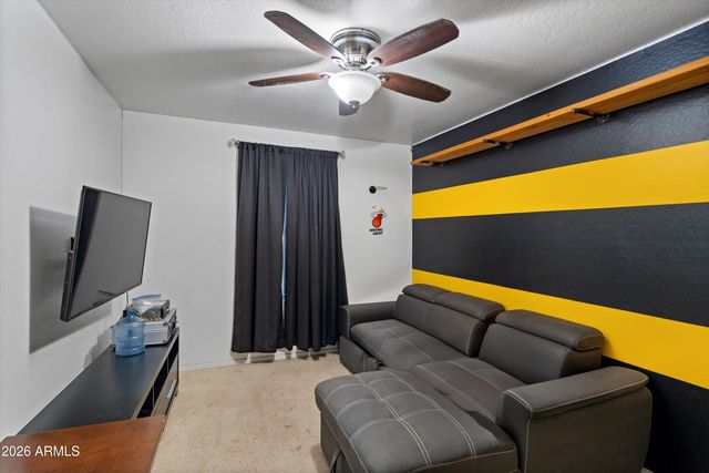 36948 N YELLOWSTONE Drive, San Tan Valley, AZ 85140