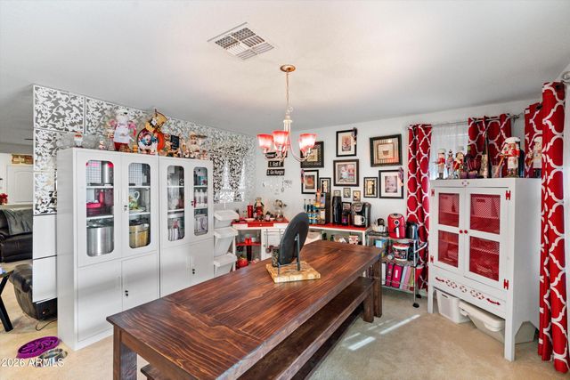 36948 N YELLOWSTONE Drive, San Tan Valley, AZ 85140