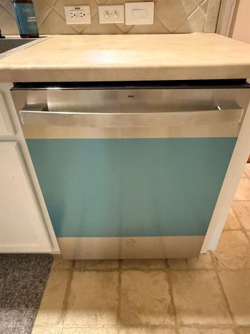 10322 Maydelle DR 127, Austin, TX 78748
