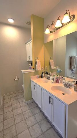 10322 Maydelle DR 127, Austin, TX 78748