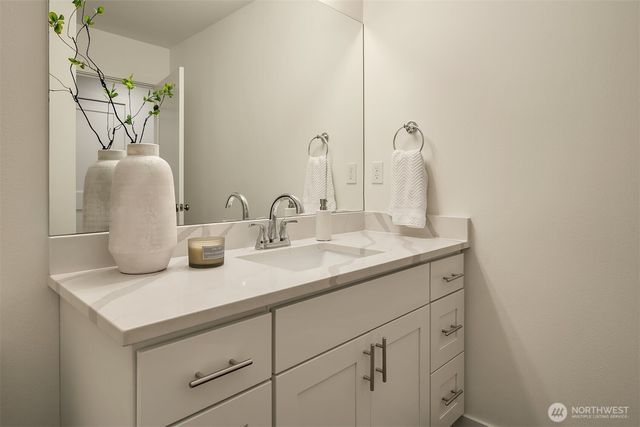 10001 SE 25th Street, Bellevue, WA 98004