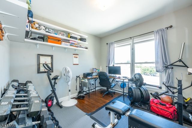 15 Tichenor Ln 406, Newark City, NJ 07114