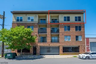 15 Tichenor Ln 406, Newark City, NJ 07114