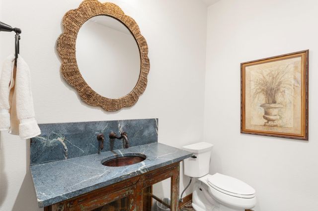 109 King Shore Blvd, Scroggins, TX 75480