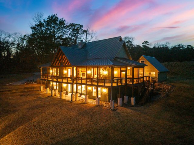 109 King Shore Blvd, Scroggins, TX 75480