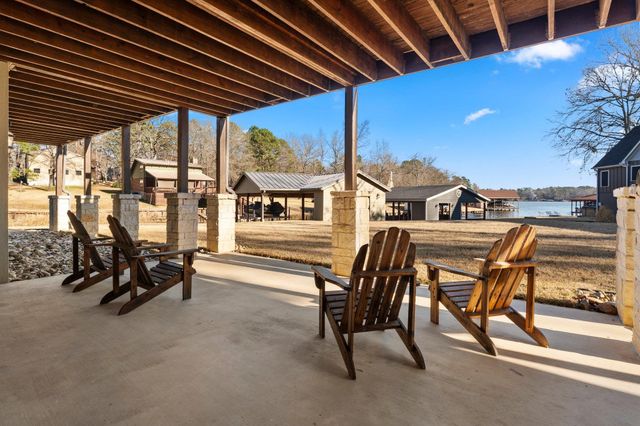 109 King Shore Blvd, Scroggins, TX 75480