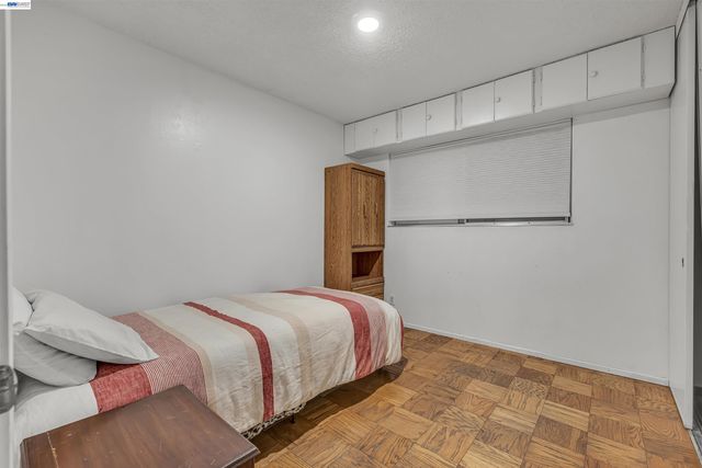 713 Falcon Drive, Vallejo, CA 94589