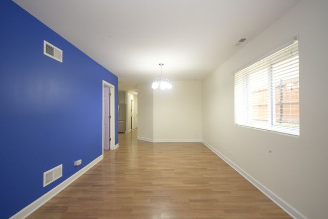 2652 N Mont Clare Avenue G, Chicago, IL 60707