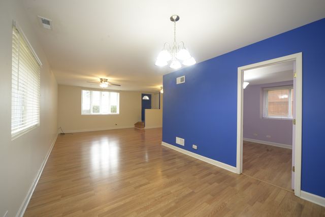2652 N Mont Clare Avenue G, Chicago, IL 60707