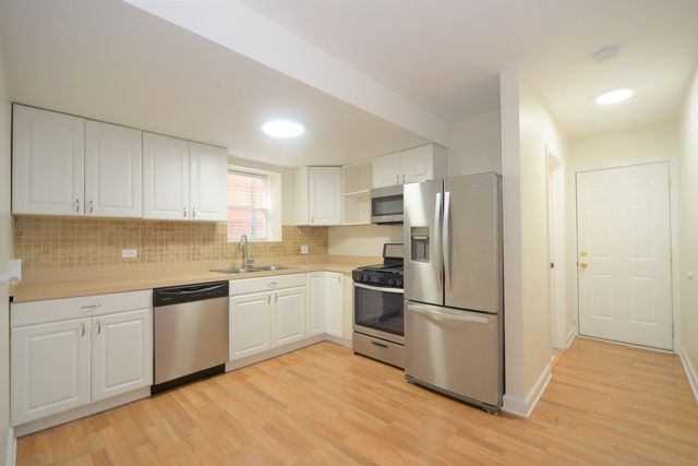 2652 N Mont Clare Avenue G, Chicago, IL 60707