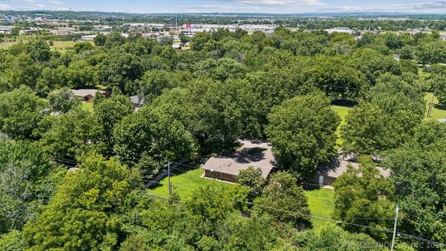 2507 E Sidney Avenue, Broken Arrow, OK 74014