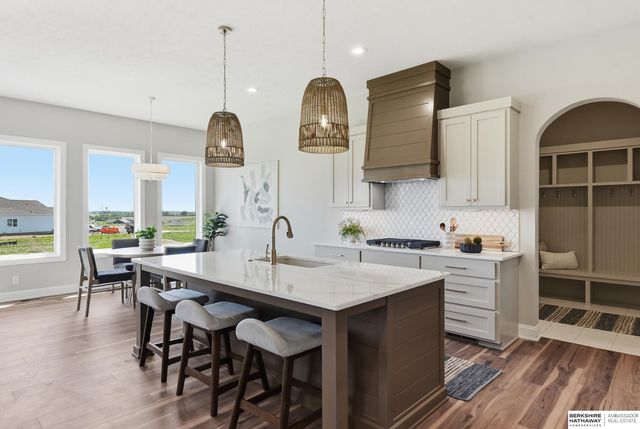 20505 Jeannie Lane, Gretna, NE 68028