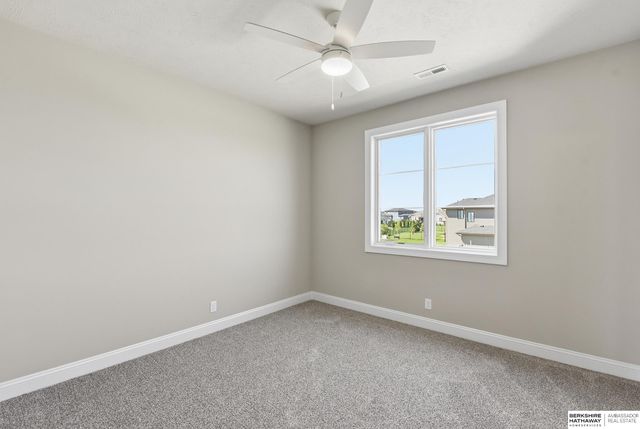 20505 Jeannie Lane, Gretna, NE 68028
