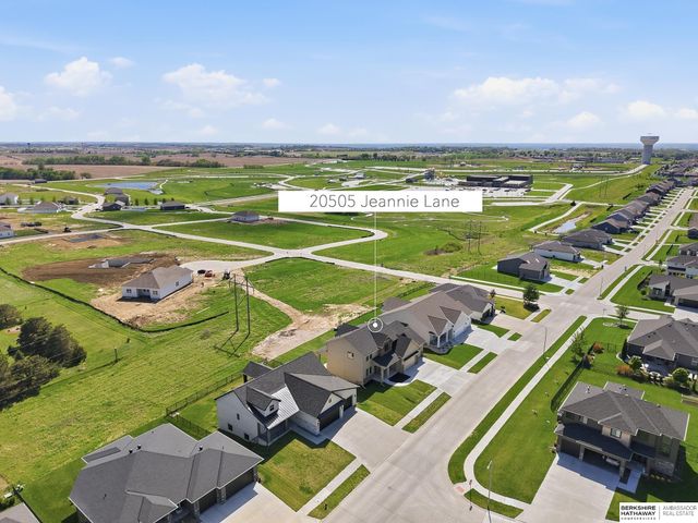 20505 Jeannie Lane, Gretna, NE 68028
