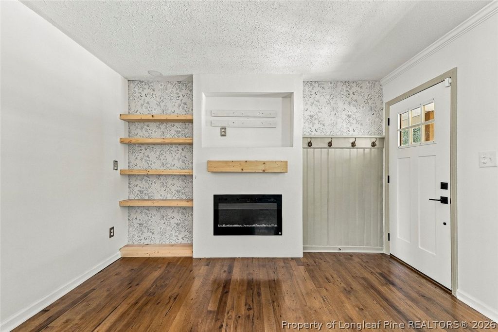 Image 10 of property listing at 1393 Pennsylvania Avenue, Sanford, NC 27332