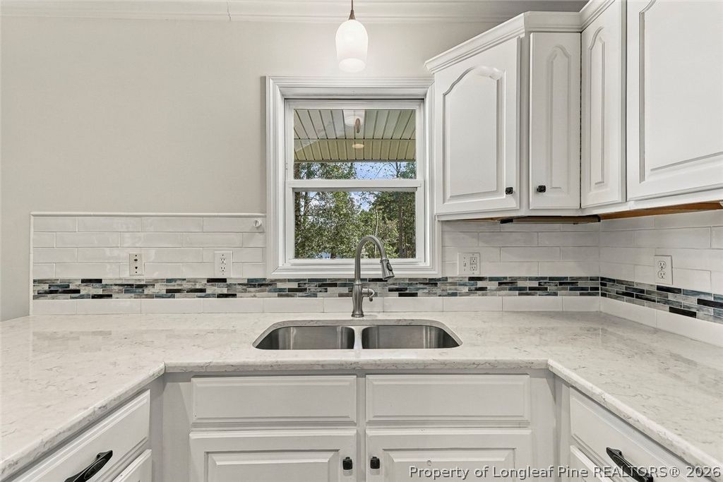 Image 20 of property listing at 1393 Pennsylvania Avenue, Sanford, NC 27332