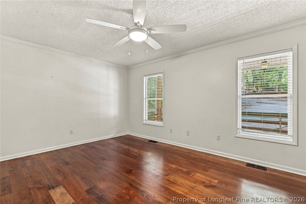 Image 32 of property listing at 1393 Pennsylvania Avenue, Sanford, NC 27332