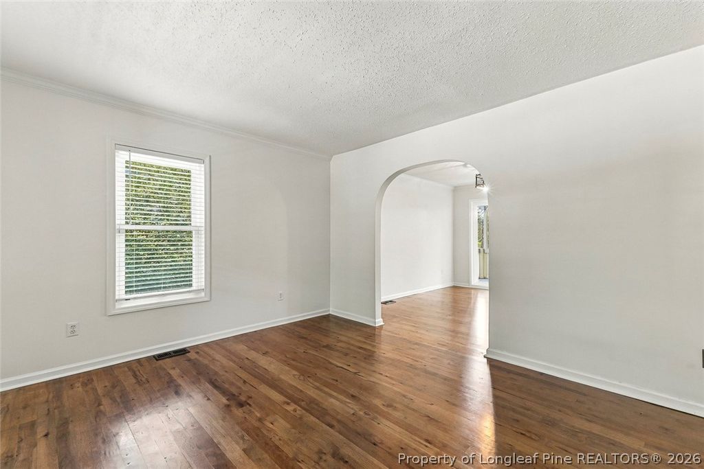 Image 8 of property listing at 1393 Pennsylvania Avenue, Sanford, NC 27332