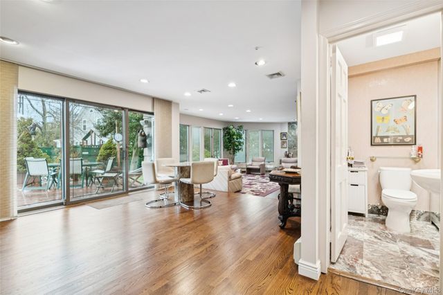 982 Clark Place, Woodmere, NY 11598