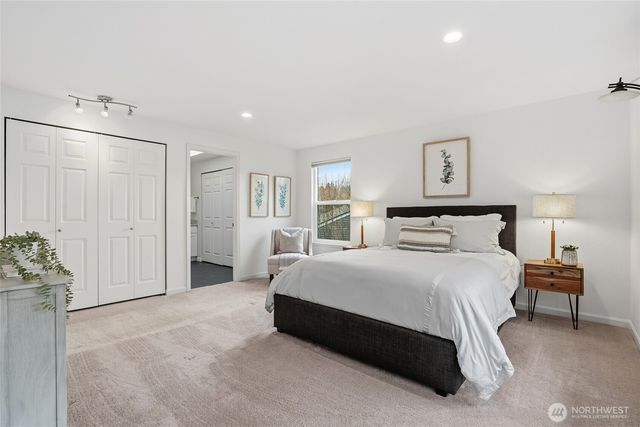 14809 NE 9th Place, Bellevue, WA 98007