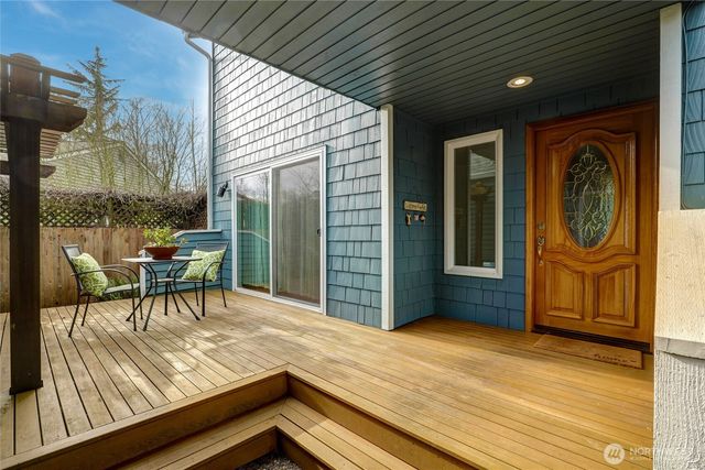 14809 NE 9th Place, Bellevue, WA 98007