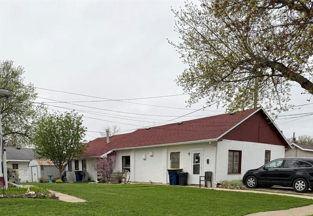 503 D Avenue, Vinton, IA 52349