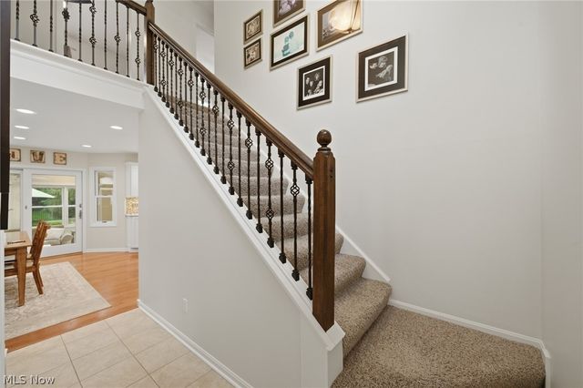 10376 Lake Meadows Drive, Strongsville, OH 44136